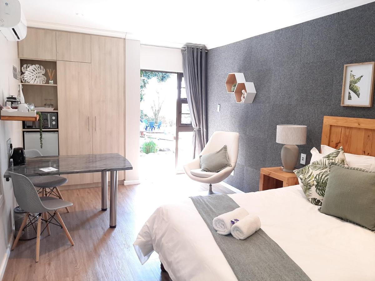 The Hillcrest Guesthouse East London Εξωτερικό φωτογραφία