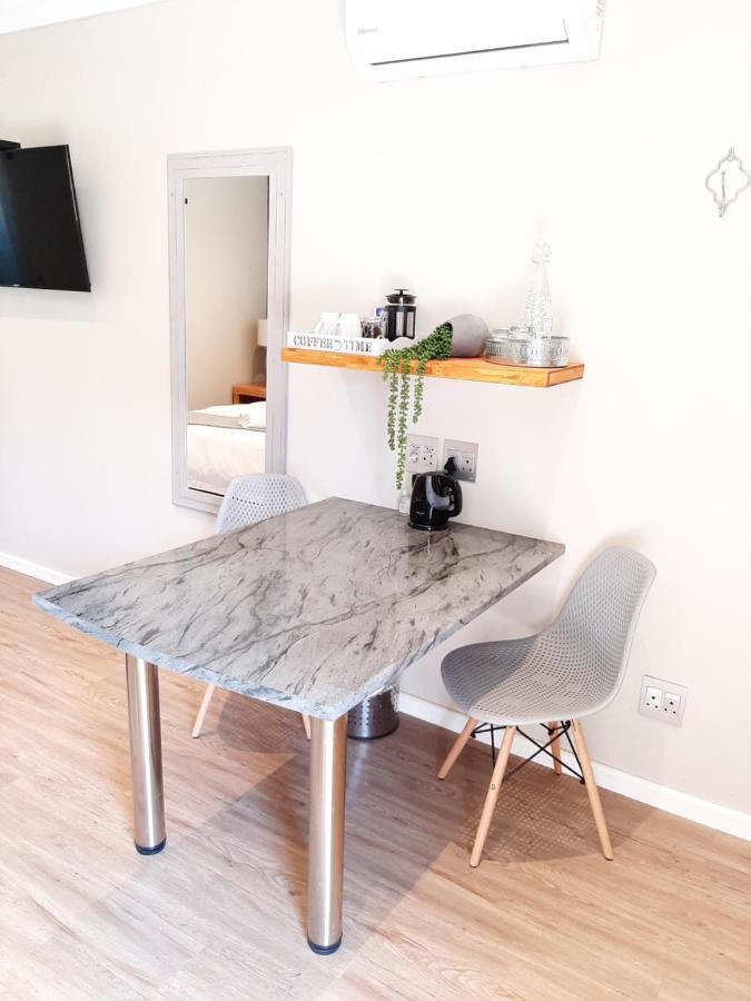 The Hillcrest Guesthouse East London Εξωτερικό φωτογραφία