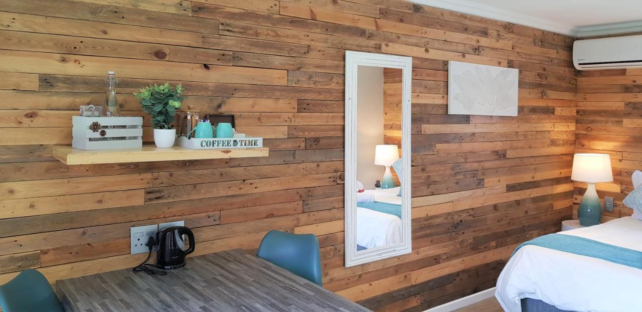 The Hillcrest Guesthouse East London Εξωτερικό φωτογραφία