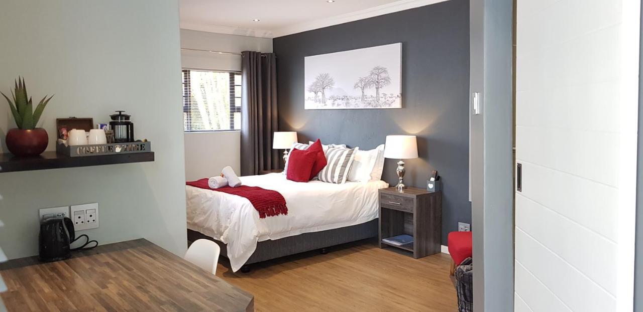 The Hillcrest Guesthouse East London Εξωτερικό φωτογραφία