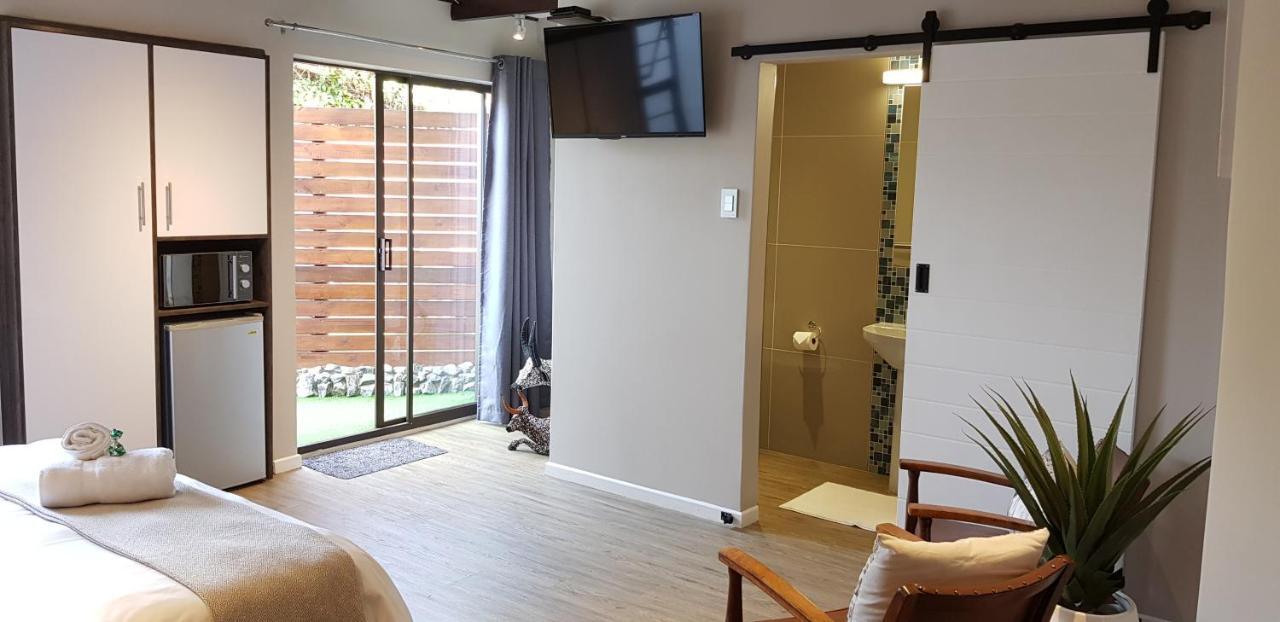 The Hillcrest Guesthouse East London Εξωτερικό φωτογραφία